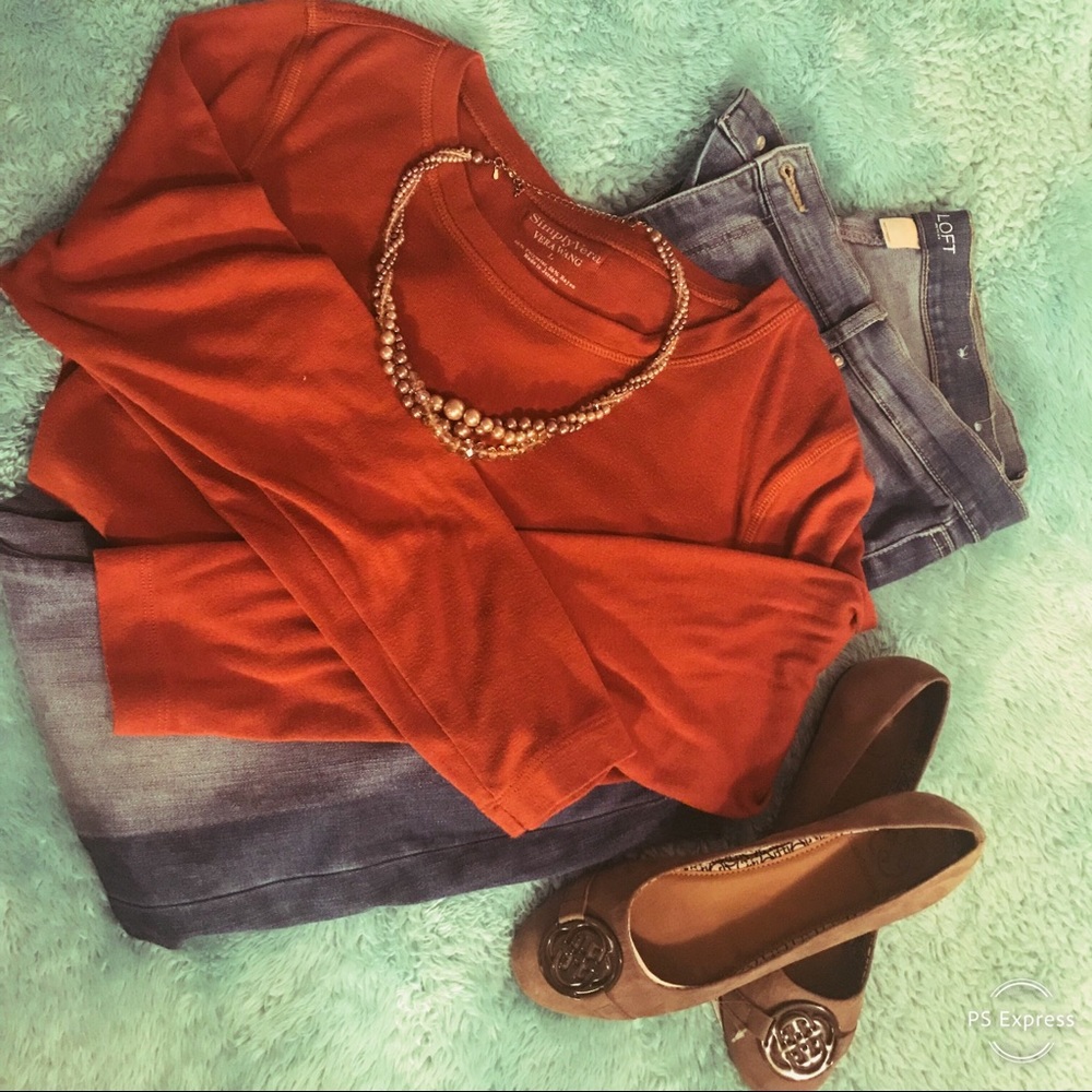 Vera Wang Long Sleeve Shirt